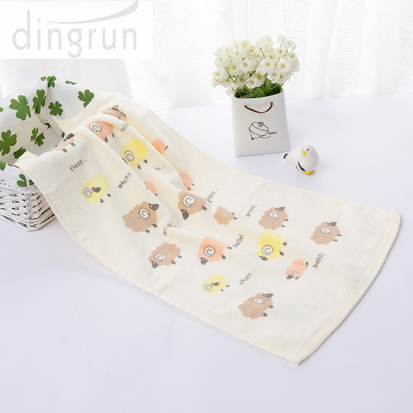 Luxury Pure Cotton Cartoon Bath Towels Home Use Soft Touch Azo Free