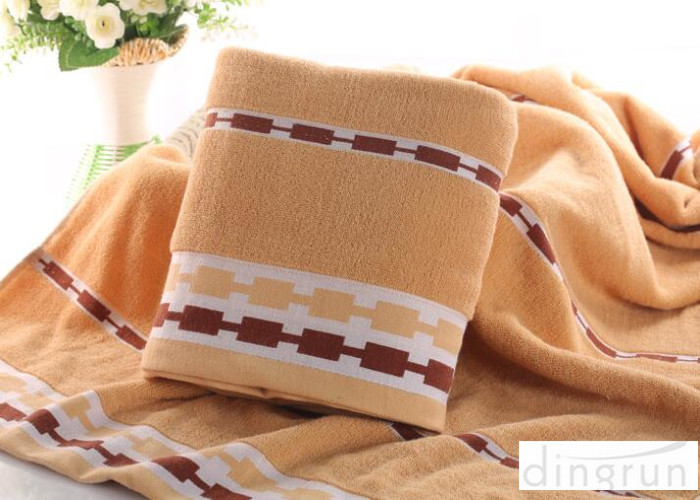 Natural anti-bacterial, Thickened Soft Touch velour Custom Bath Towel OEM Design