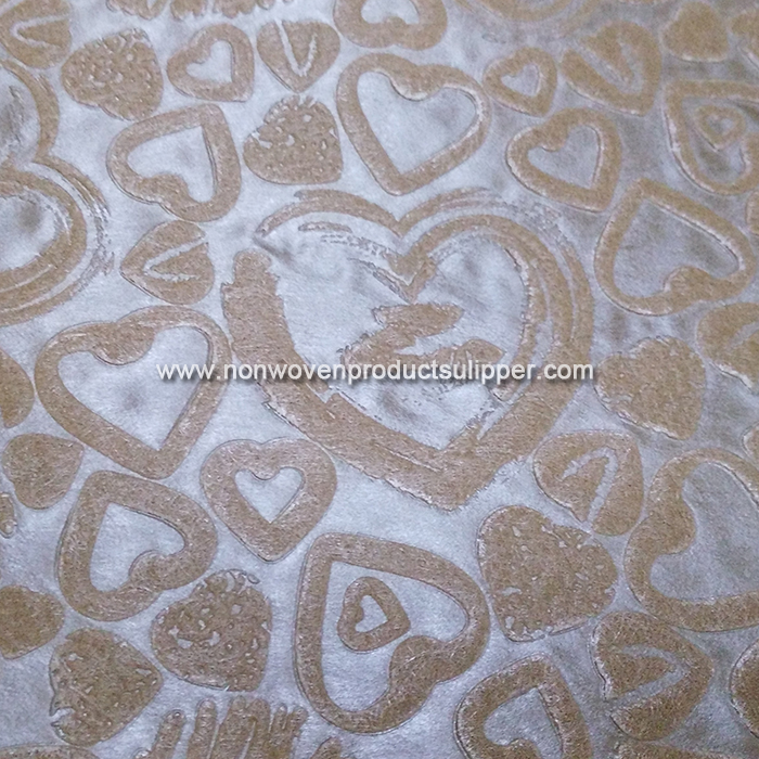 China Supplier Brown Heart-shaped Embossing GT-HSBR01 PP Spunbond Non Woven For Floral Bags