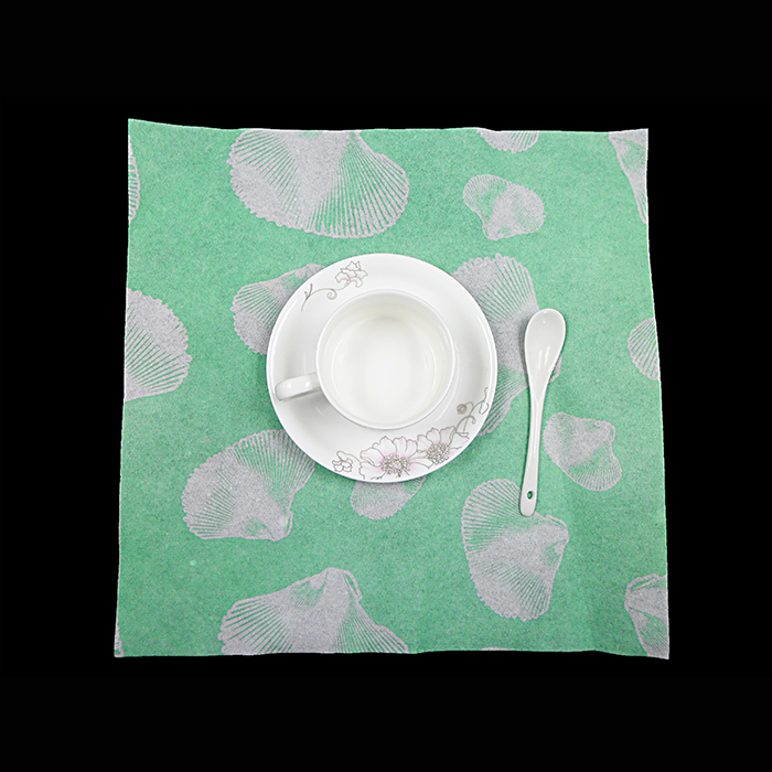 PP Nonwoven Fabric Disposable Tablecloth Use For Coffee Shop
