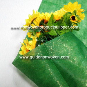 China GTTNg-gp Green Color With Gold Powder Non Woven Fabric For Party Decor And Flower Wrapping manufacturer GTTNg-gp Green Color With Gold Powder Non Woven Fabric For Party Decor And Flower Wrapping