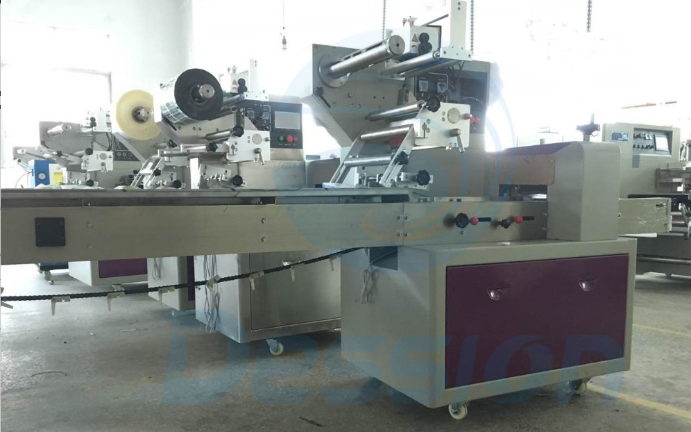 Horizontal Flow Brot Verpackung Wrapper Machine Suppliers