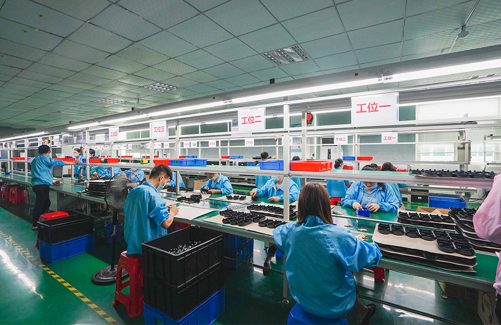 Omni Manufacturing Team for Smart Locks