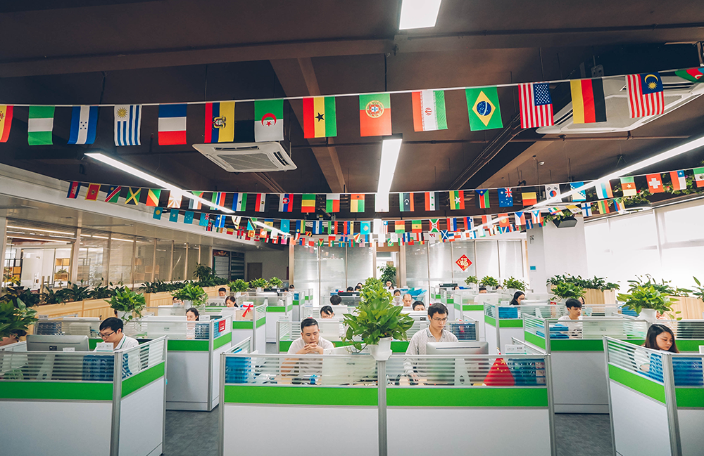 Smart Bike/Scooter Lock Supplier Team