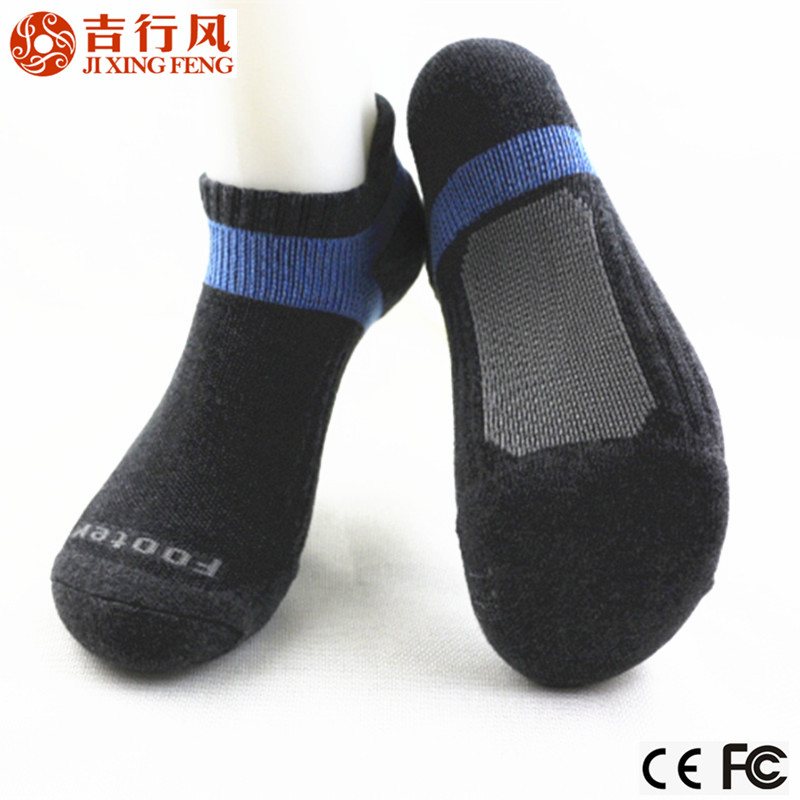 Cina Personalizzato sport professionistico cinese creatore di calzini, calzini corti sportivo funzionale produttore