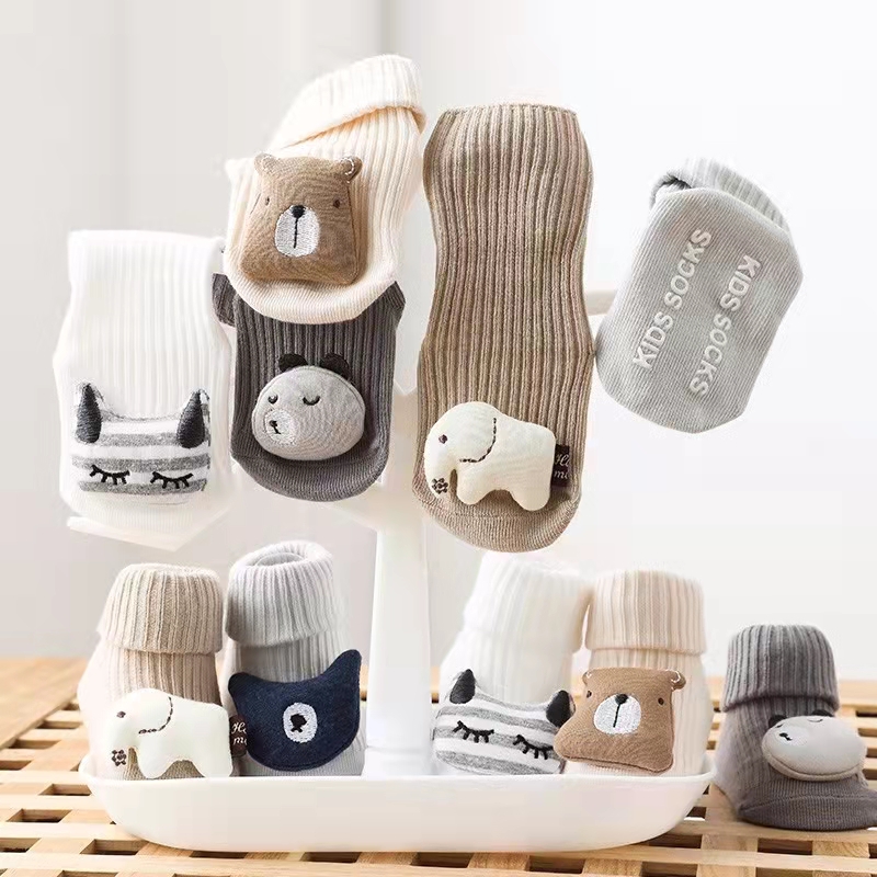 Chine Production professionnelle de chaussettes pour bébé, chaussettes de sport, etc. Les fabricants sont invités à commander des épreuves et à passer une commande. fabricant