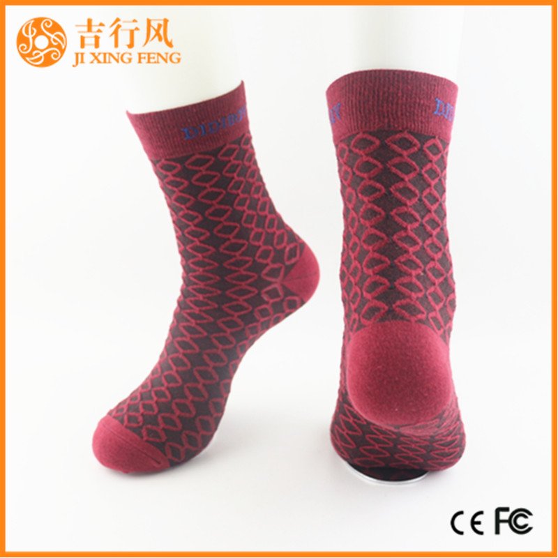 Männer Baumwollsocken Fabrik Großhandel benutzerdefinierte Männer Kleid Socken