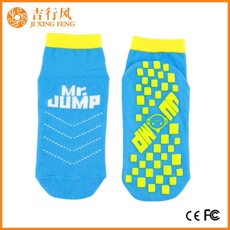 Chine chaussettes antidérapantes douces fournisseurs et fabricants Chine Chaussettes unisexes antidérapantes en gros fabricant