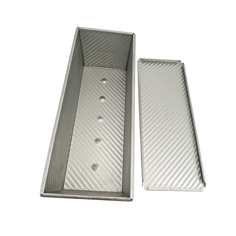 Pan di pane in alluminio con coperchio