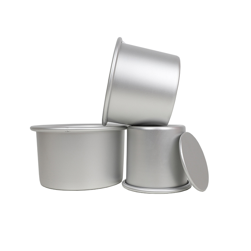 Cacerola profunda de la torta con fondo removible