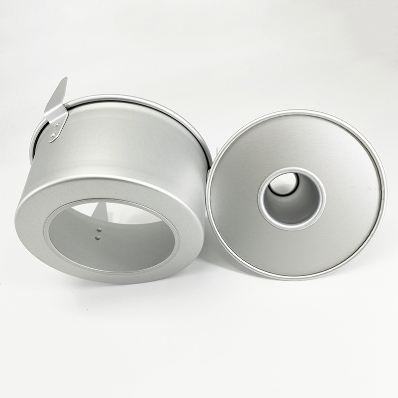 Detachable Aluminum Bundt Cake Pan with Feet