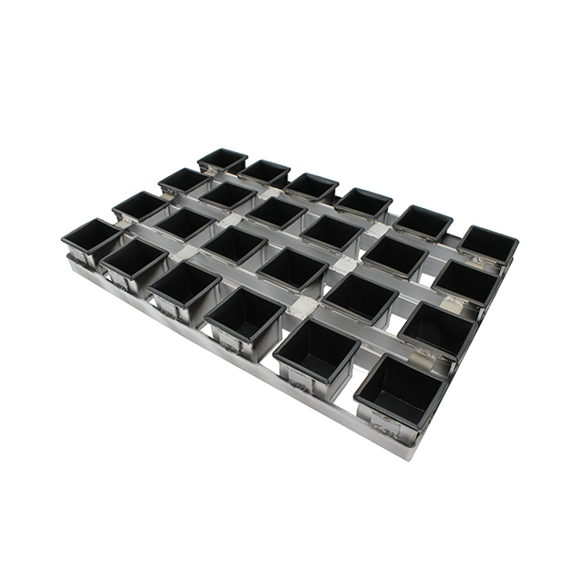 Strap Loaf Pan with Lid